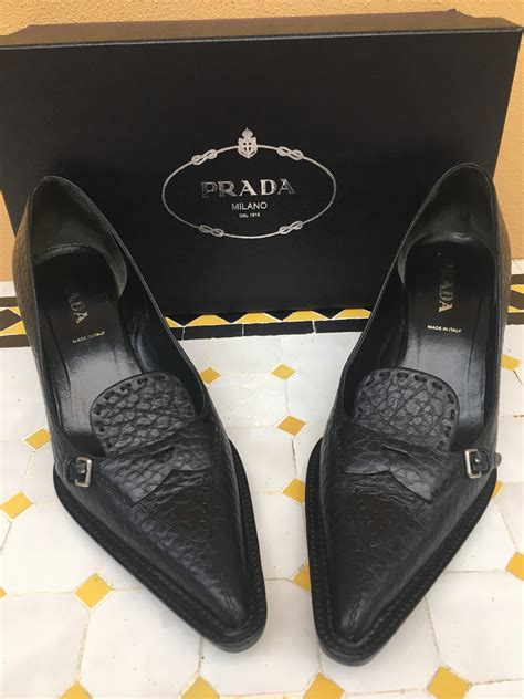 scarpe prada prima linea|Prada Scarpe vintage .